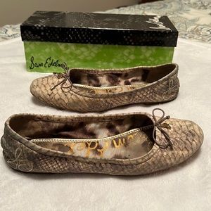 Sam Edelman “Felicia” black/white snake print flats